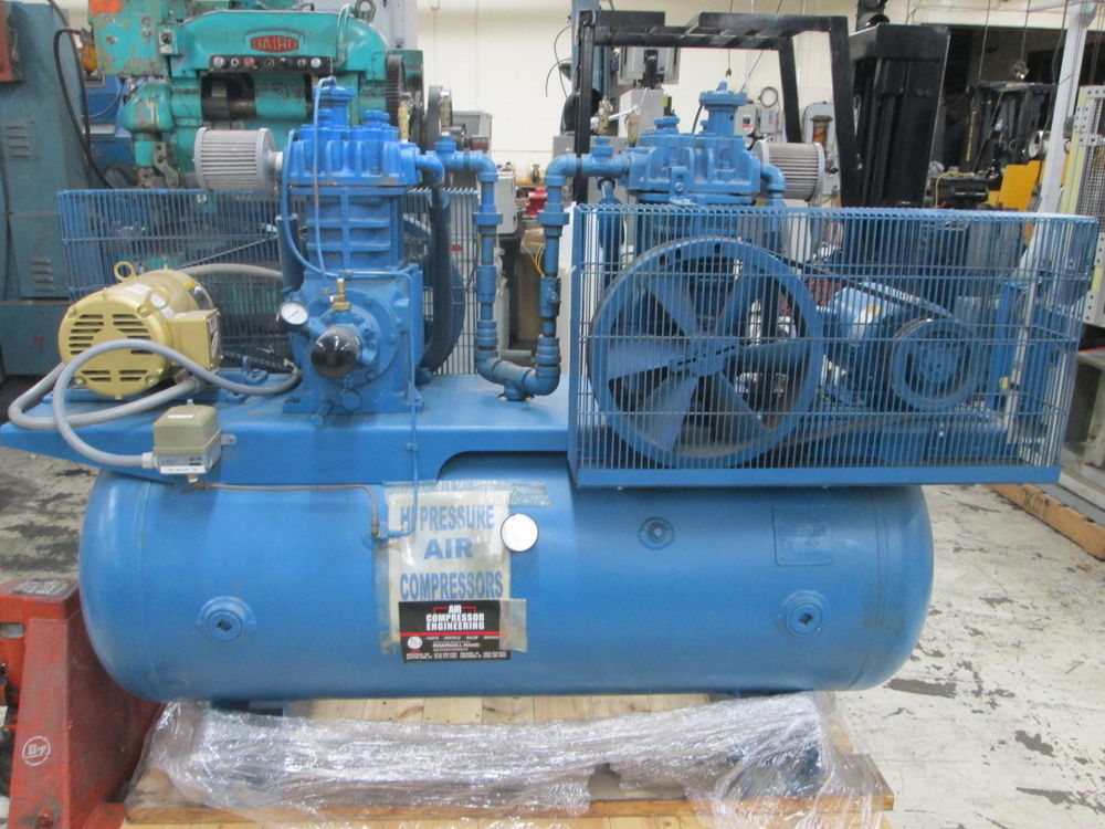 Quincy 325 120 Gallon 5Hp 208230/460V Dual Pump Compressor W/Auto