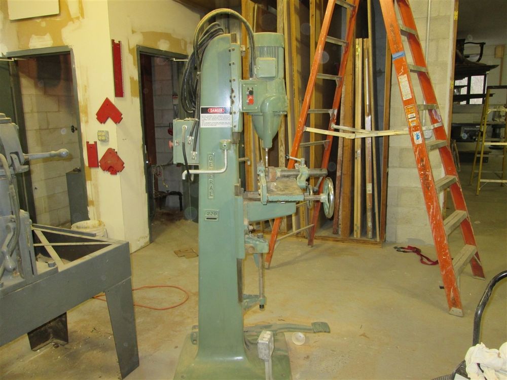 General Hollow Chisel Mortiser, Model 220
