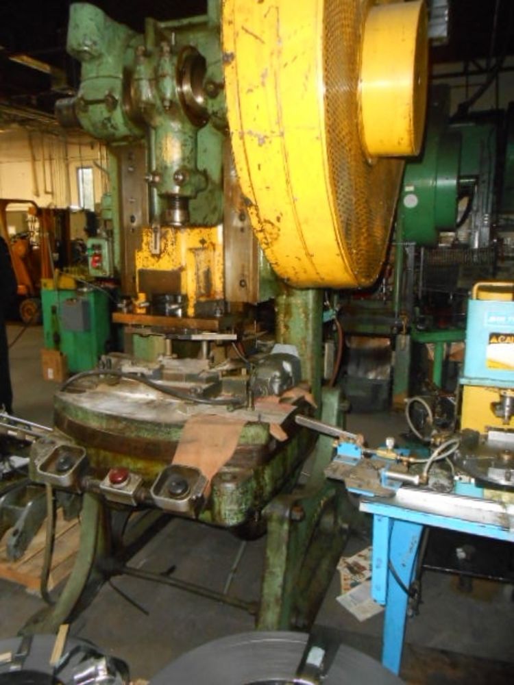 1943 V&O 50 Ton Press, Bolster Plate, 12" Approximate Shut Height