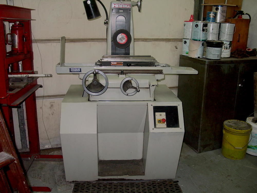 Harig 618 Automatic Surface Grinder W/6"x18" Manual Walker Ceramax