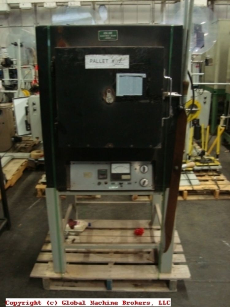 Amaco Fine Art Electric Kiln 2000 deg 17"x16"