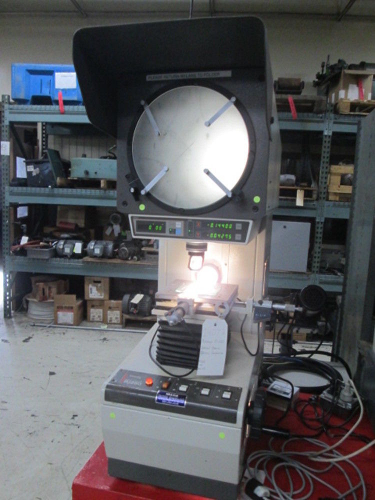 Mitutoyo PJ250 Vertical Beam Optical Comparator, 10" Screen, Good