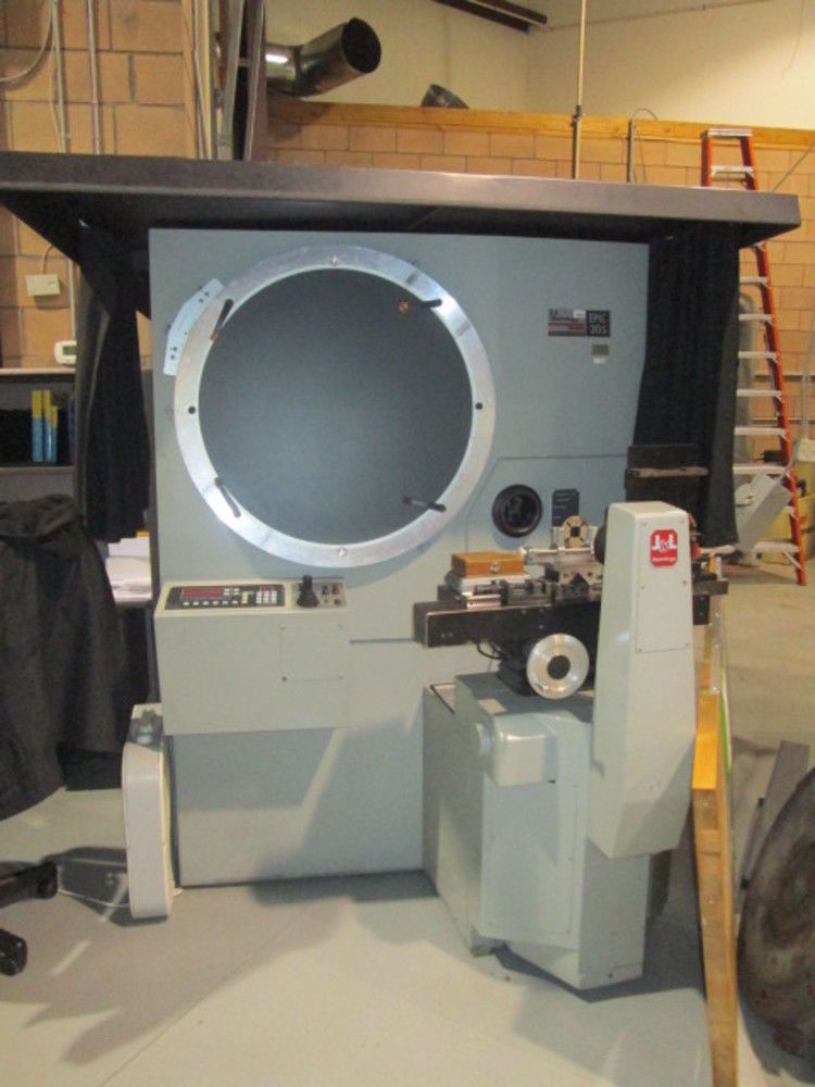 J&L Metrology Epic 30S Optical Comparator, 30"x6", QuadraChek II Controls, Good Cond