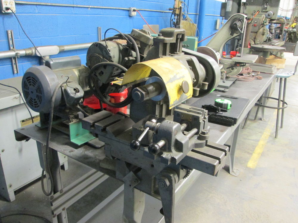 Barker Model PM 1/3Hp 115/208230V 1Ph Table Top Milling Machine 4" X