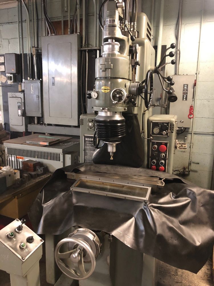 Moore G18 24" X 11"Table 4k Rpm Spindle 3Ph 18" Max Table Travel Jig