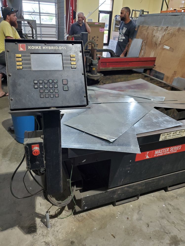 Koike Aronson Model DM510 60"X 120" Capacity CNC Plasma Table W/Torit