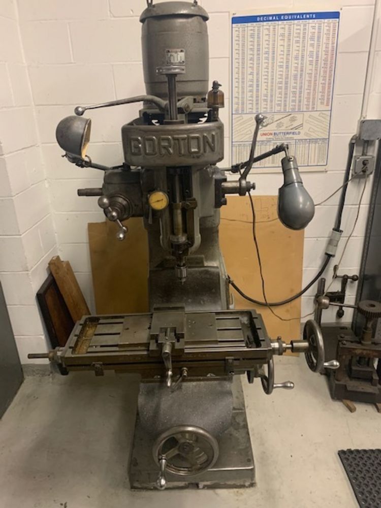 Gorton Model 016 24"X 9" Table 230V 3Ph Vertical Milling Machine W/Work Lamps