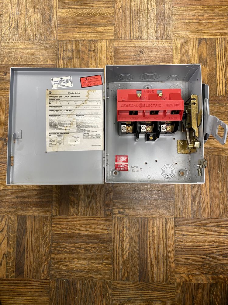 General Electric THN3361 Heavy Duty Safety Switch 30 Amp 600V